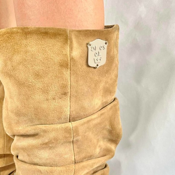 Vintage Tan Diesel Heeled Cowboy Boots with Shell Detailing Size 6 - Picture 2 of 4